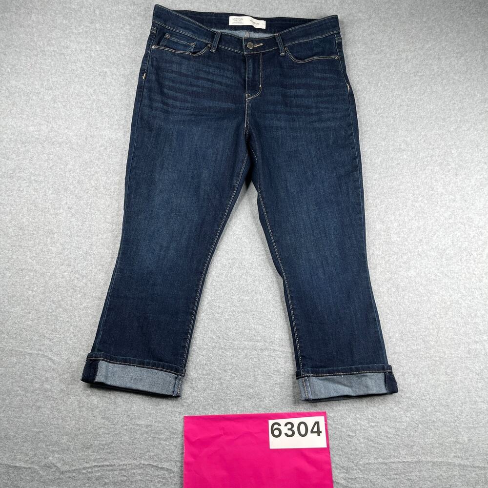 Levis Signature Mid Rise Capri Denim Jeans Dark Wash Womens Size 14